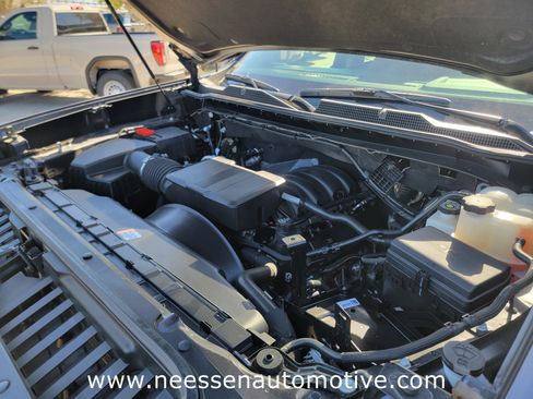 Used 2024 Chevrolet Silverado 2500 LT image 32