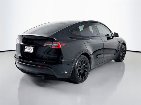 Used 2020 Tesla Model Y Long Range image 5