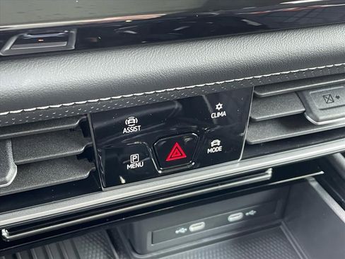 New 2026 Volkswagen Atlas SEL Premium R-Line AWD/4WD image 11