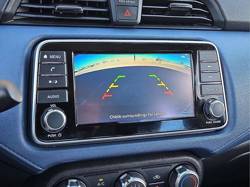 Used 2025 Nissan Versa SV image 26