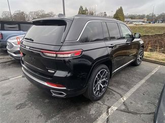 Used 2024 Jeep Grand Cherokee Summit video 2