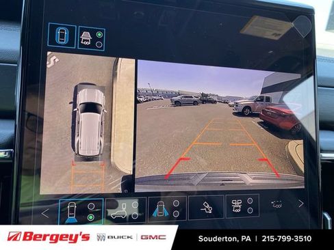 New 2026 GMC Yukon Denali w/ Denali Reserve Package AWD/4WD image 16