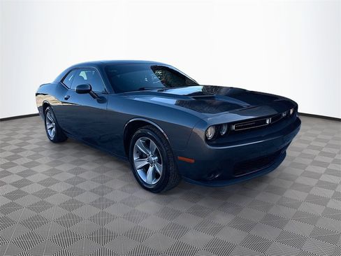 Used 2019 Dodge Challenger SXT w/ Cold Weather Group image 4