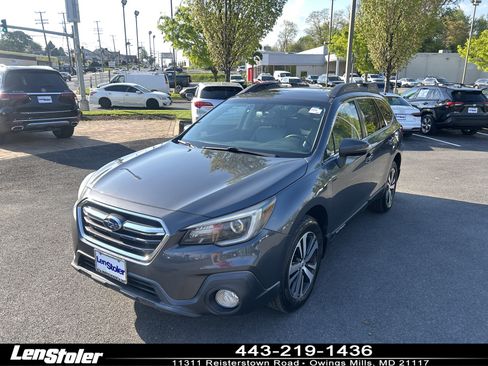 Used 2018 Subaru Outback 2.5i Limited image 1
