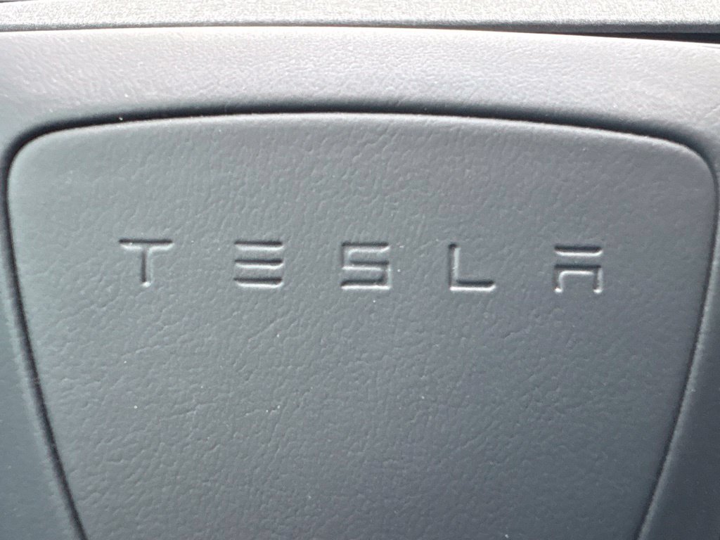 Used 2026 Tesla Model Y AWD image 30