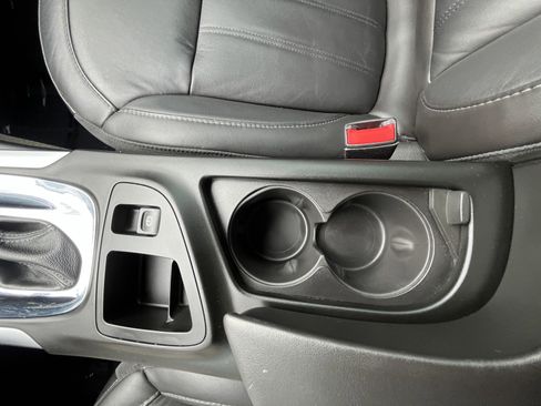 Used 2014 Buick Regal FWD image 19