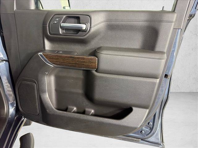 Used 2021 GMC Sierra 1500 SLE w/ X31 Off-Road Package AWD/4WD image 14