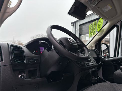 Used 2023 RAM ProMaster 3500 w/ Driver Convenience Group image 21