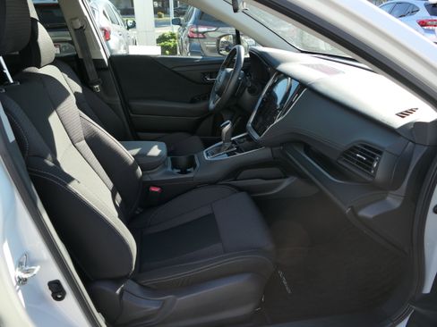 Certified 2025 Subaru Outback Premium image 25