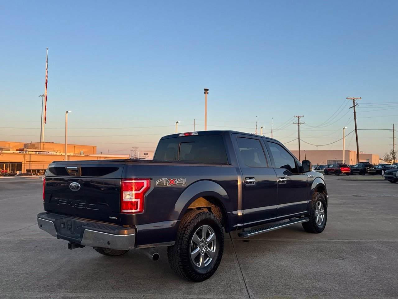 Used 2019 Ford F150 XLT w/ Equipment Group 302A Luxury AWD/4WD image 25