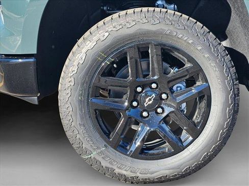 New 2026 Chevrolet Silverado 1500 Custom Trail Boss w/ Dark Appearance Package AWD/4WD image 10