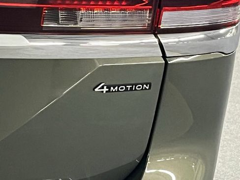 New 2026 Volkswagen Atlas SE AWD/4WD image 37
