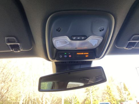 Used 2026 Chevrolet Colorado LT image 31