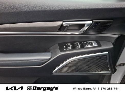 Certified 2024 Kia Telluride SX Prestige X-Line AWD/4WD image 15