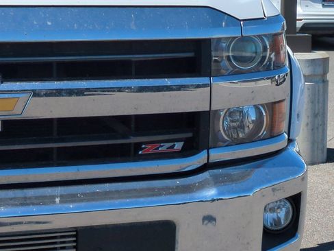 Used 2018 Chevrolet Silverado 2500 LTZ w/ Duramax Plus Package AWD/4WD image 47