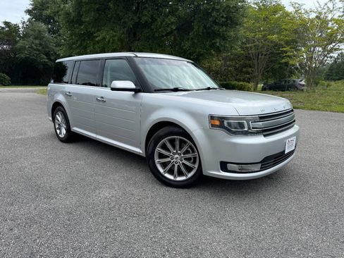 Used 2013 Ford Flex Limited FWD image 8