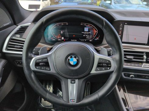 Used 2021 BMW X5 xDrive40i w/ M Sport Package AWD/4WD image 25