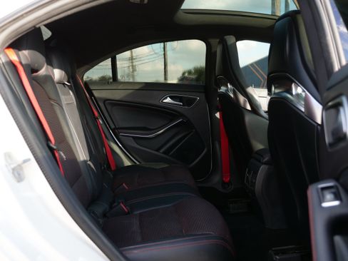 Used 2018 Mercedes-Benz CLA 45 AMG 4MATIC image 35