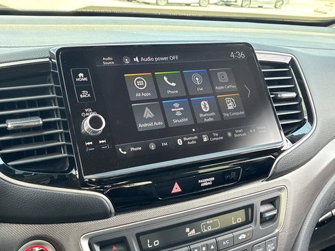 Certified 2024 Honda Ridgeline RTL image 31