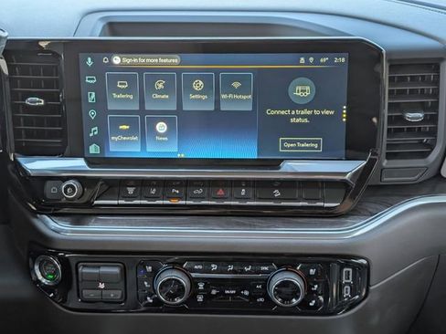 Used 2026 Chevrolet Silverado 2500 LTZ w/ LTZ Premium Package image 16