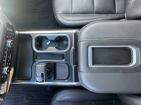 Used 2022 GMC Sierra 1500 SLT w/ SLT Premium Plus Package image 15