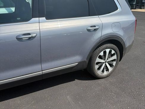 Used 2022 Kia Telluride S AWD/4WD image 5
