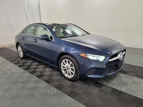 Used 2019 Mercedes-Benz A 220 4MATIC image 11