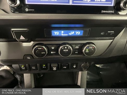 Used 2022 Toyota Tacoma TRD Sport w/ Technology Package image 34