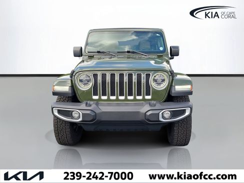 Used 2021 Jeep Wrangler Unlimited Sahara w/ LED Lighting Group AWD/4WD image 2