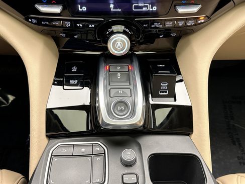Used 2023 Acura MDX SH-AWD image 25