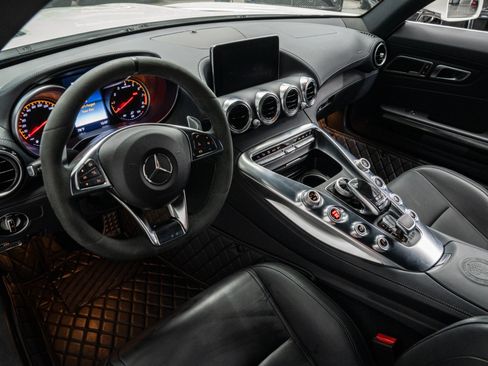 Used 2016 Mercedes-Benz AMG GT S image 12