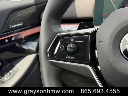 Used 2025 BMW 540i xDrive AWD/4WD image 22