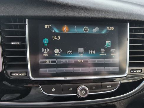 Used 2018 Buick Encore Preferred image 9