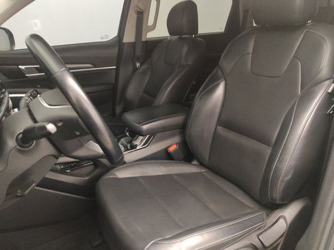 Used 2020 Kia Telluride LX image 17