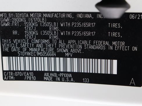 Used 2021 Toyota Sienna XLE FWD image 43