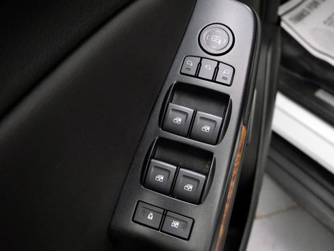 Used 2019 Chevrolet Tahoe Premier w/ RST 6.2L Performance Edition AWD/4WD image 13
