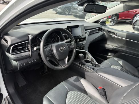 Used 2023 Toyota Camry SE w/ Cold Weather Package AWD/4WD image 15