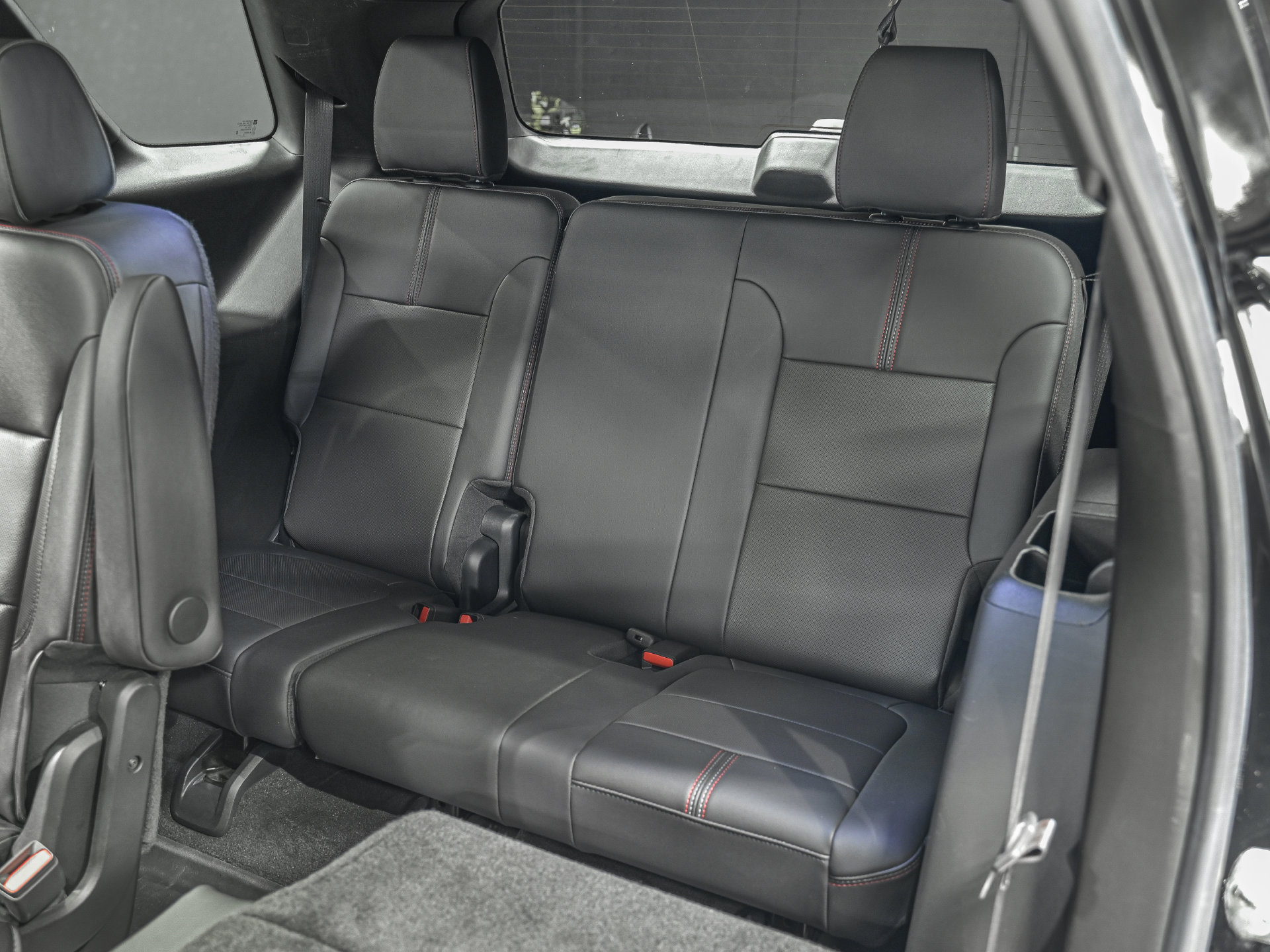 Used 2023 Chevrolet Traverse RS w/ LPO, Floor Liner Package AWD/4WD image 29