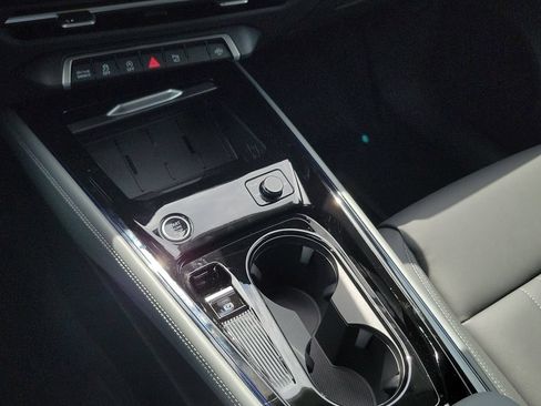 New 2026 Audi Q3 quattro 2.0T AWD/4WD image 14