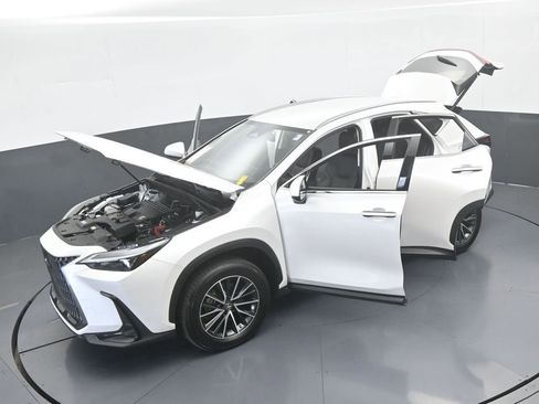 Used 2023 Lexus NX 250 FWD w/ Towing Package (2000 Lbs) image 60