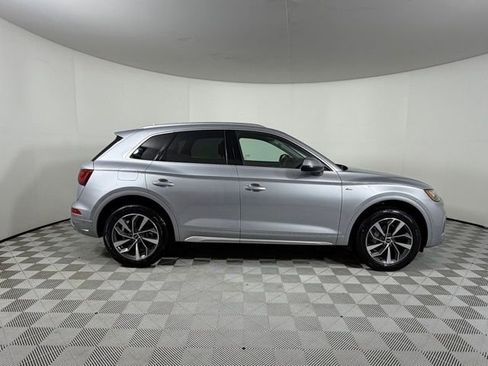 Used 2025 Audi Q5 2.0T Premium Plus w/ Premium Plus Package image 8