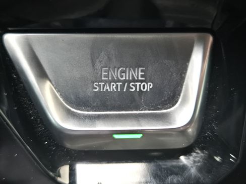 Used 2024 GMC Sierra 2500 Denali w/ Denali Reserve Package image 16