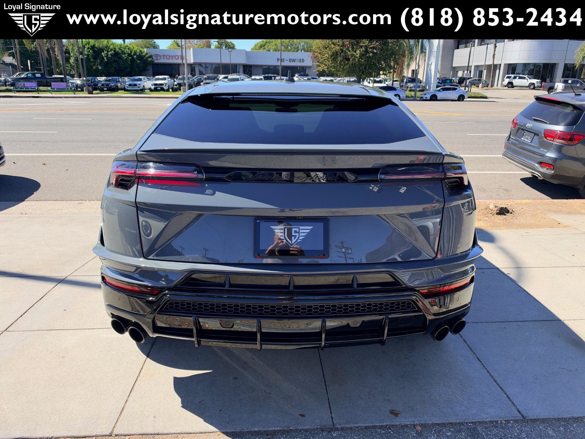 Used 2023 Lamborghini Urus S AWD/4WD image 5