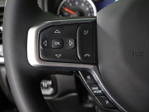 Used 2025 RAM 1500 Big Horn AWD/4WD image 43