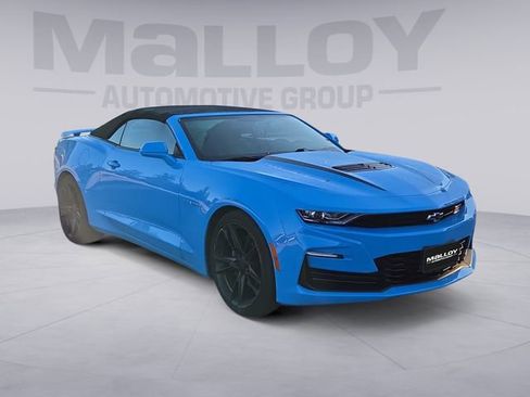 Used 2023 Chevrolet Camaro SS RWD image 7