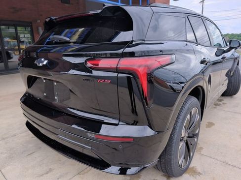 Used 2025 Chevrolet Blazer EV RS AWD/4WD image 8