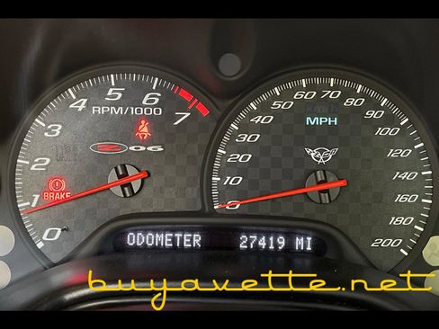 Used 2004 Chevrolet Corvette Z06 w/ Z06 Preferred Equipment Group RWD image 15