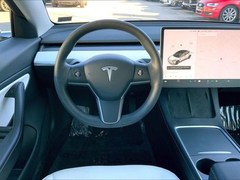 Used 2021 Tesla Model 3 Long Range image 5