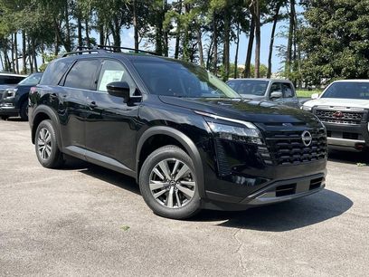 New 2026 Nissan Pathfinder SL