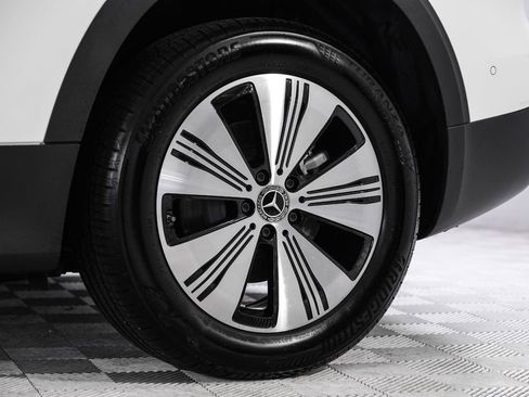 Used 2023 Mercedes-Benz EQB 250+ w/ Exclusive Package image 57
